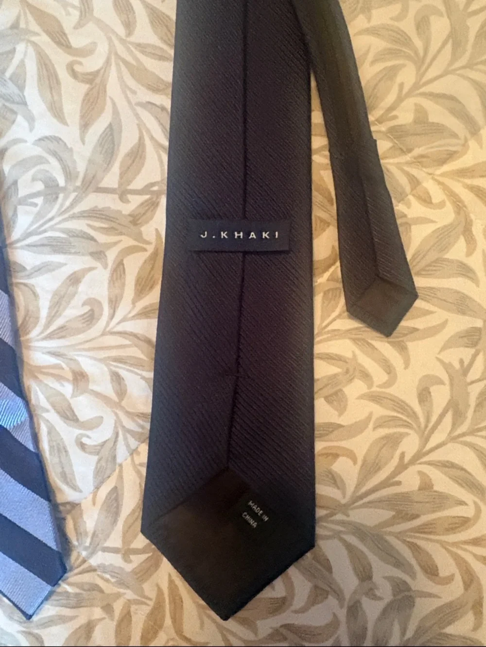 Youth Blue & Black Striped tie and Solid Blue Tiee - lot of 2 EUC